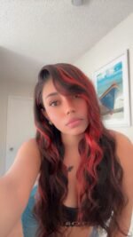 Burgundy Highlight Body Wave Wig P1B/99J Colored Glueless 13×6 HD Lace Frontal Wig - Image 2